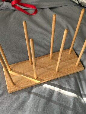 Guidecraft Wooden Kids Puppet Stand